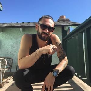 Meet your Posher, Justin